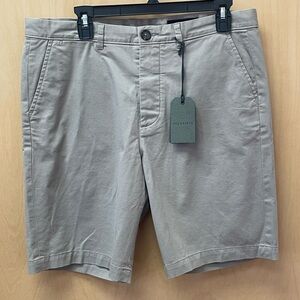 All saints olbalt shorts sand sz 33 men’s NWT